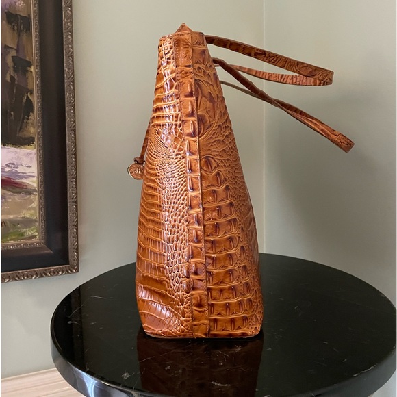 BRAHMIN ‘MISHA’ TOTE…LIKE NEW!! - Picture 5 of 14